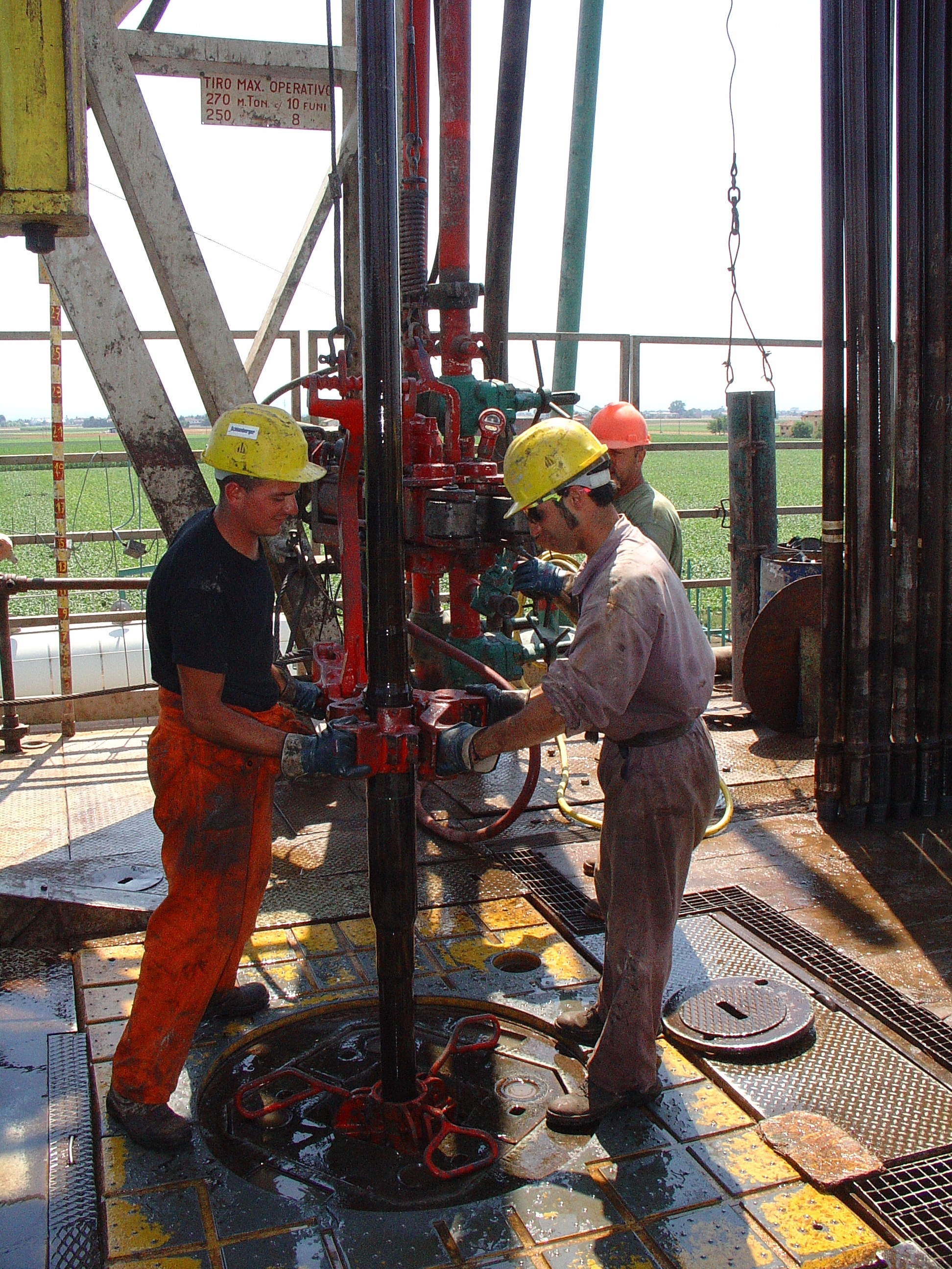 PO Valley riggers on platform floor